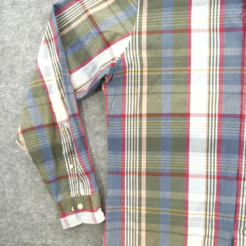 Brooks Brothers gently pre